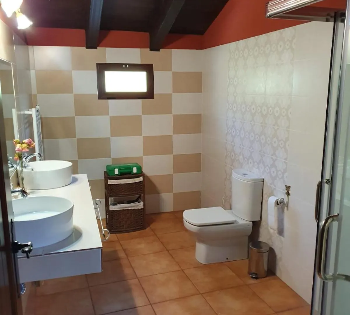 Fuente Los Avellanos Villanueva Del Arzobispo 0*,